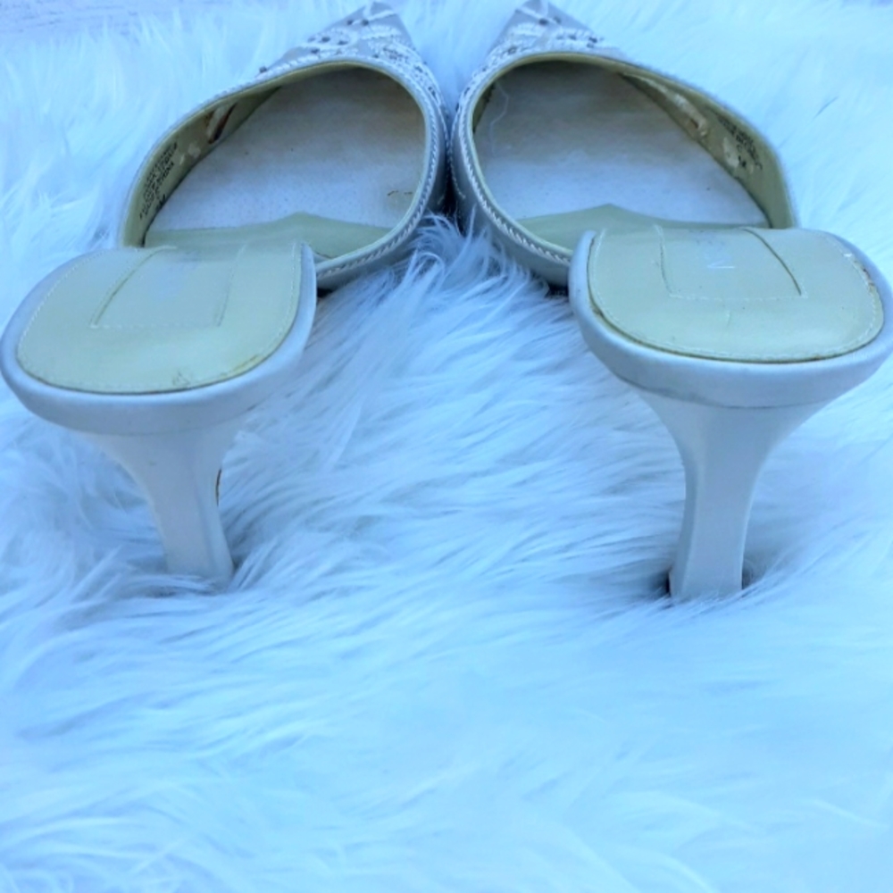 EUC NINE WEST SPECIAL OCCASION SHOES - Picture 6 of 7